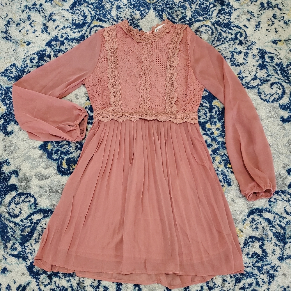 Loveriche Mauve Lace Pleated Fit & Flare Dress - Picture 5 of 11